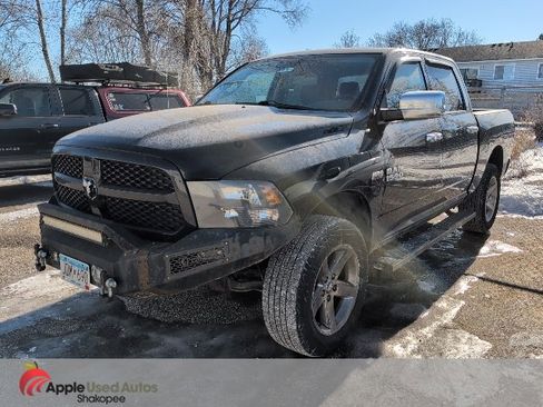 Used 2014 RAM 1500 Express image 2