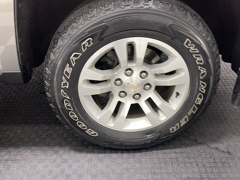 Used 2017 Chevrolet Silverado 1500 LT w/ All Star Edition AWD/4WD image 20