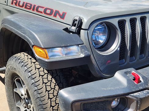 Used 2020 Jeep Wrangler Unlimited Rubicon w/ Cold Weather Group AWD/4WD image 11