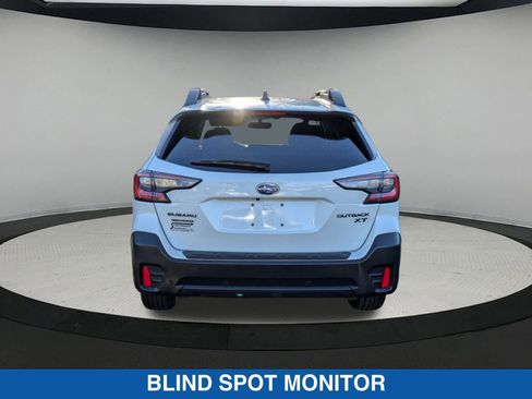 Certified 2022 Subaru Outback Onyx Edition XT image 5