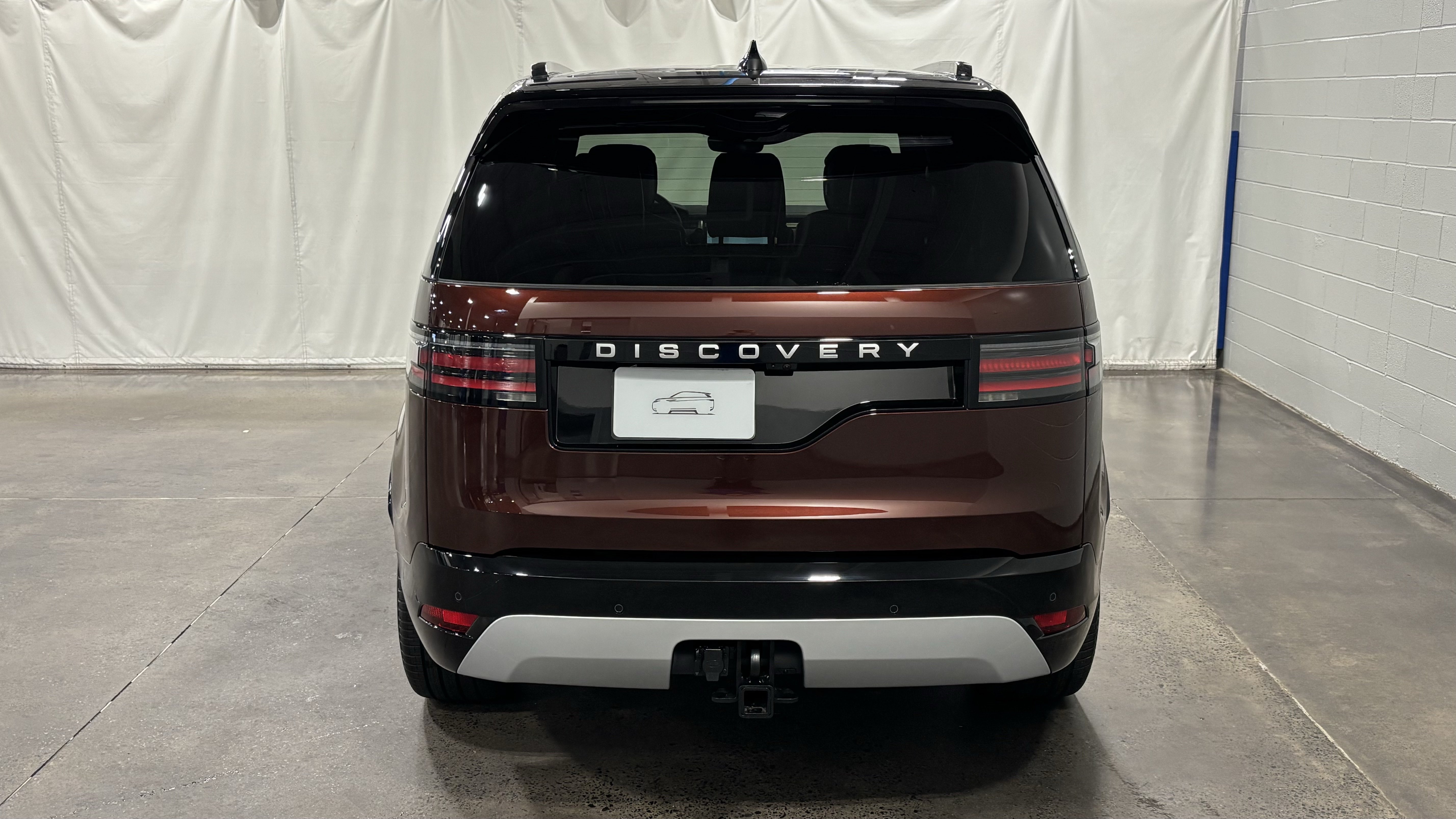 New 2026 Land Rover Discovery Limited Edition AWD/4WD image 8