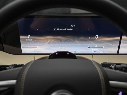 New 2025 Nissan Armada Platinum Reserve image 32