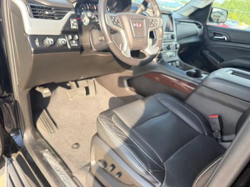 Used 2019 GMC Yukon SLT w/ Premium Edition AWD/4WD image 92