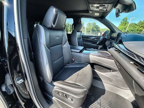 Used 2021 Cadillac Escalade Sport AWD/4WD image 22