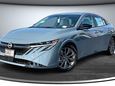 New 2026 Nissan Sentra SL image 2