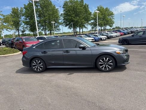 Used 2023 Honda Civic EX image 8