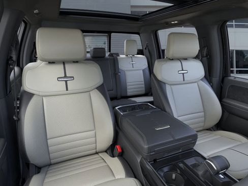 New 2025 Ford F150 Lightning Platinum image 32