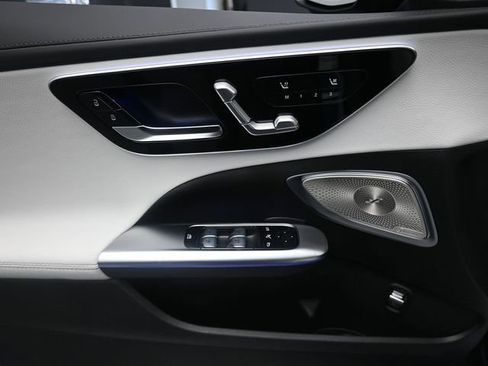 New 2025 Mercedes-Benz C 300 Sedan image 20