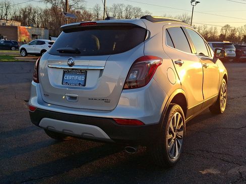 Used 2022 Buick Encore Preferred w/ Safety Package image 7