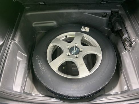 Certified 2023 Jeep Grand Cherokee Limited w/ Luxury Tech Group II image 14