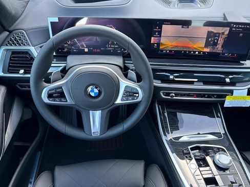 New 2026 BMW X7 xDrive40i w/ Executive Package image 26