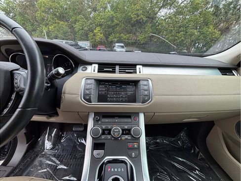 Used 2016 Land Rover Range Rover Evoque SE AWD/4WD image 11