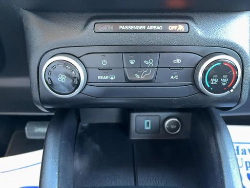 Used 2020 Ford Escape S image 26