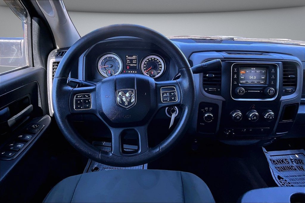 Used 2014 RAM 2500 Tradesman w/ Chrome Appearance Group AWD/4WD image 9