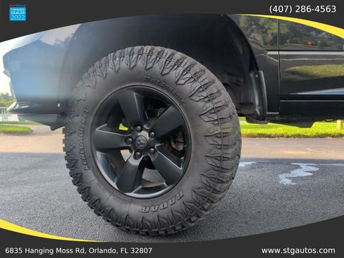 Used 2017 RAM 1500 Express w/ Black Ram 1500 Express Group RWD image 30