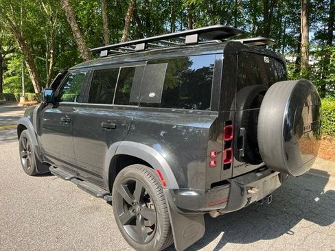 Used 2023 Land Rover Defender 110 X-Dynamic SE AWD/4WD image 7