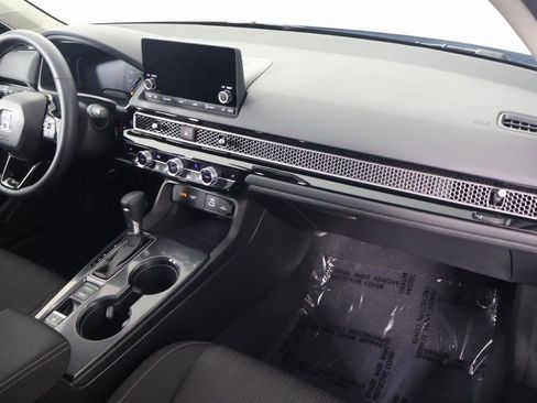 Used 2022 Honda Civic EX image 15
