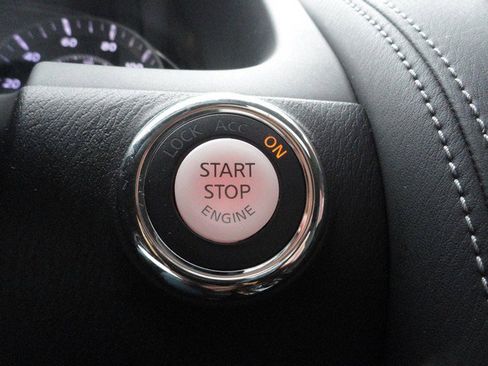 Used 2018 Nissan Armada SL w/ Moonroof Package image 20