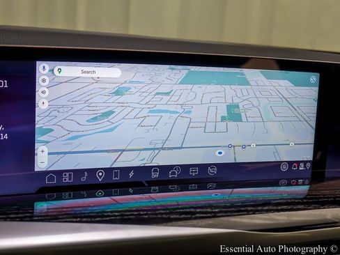 New 2026 Cadillac Escalade IQL Luxury w/ LPO, Radiant Package image 17