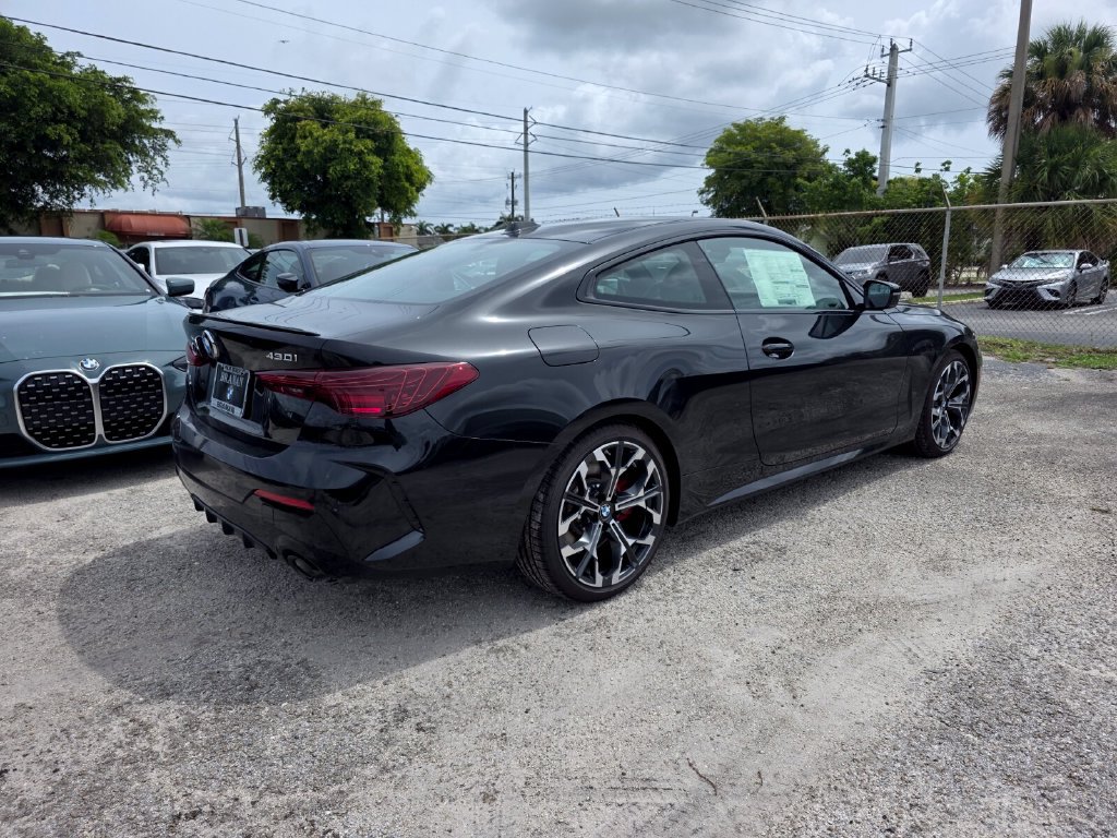 New 2027 BMW 430i Coupe w/ M Sport Package RWD image 4