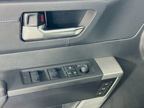 New 2025 Toyota Tundra Platinum image 17