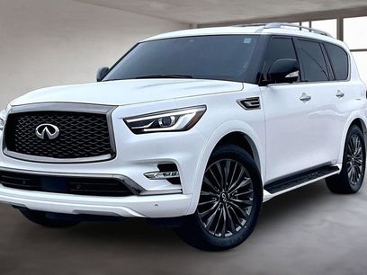 Used 2024 INFINITI QX80 Sensory