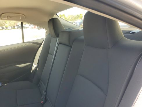 Used 2025 Toyota Corolla LE image 13