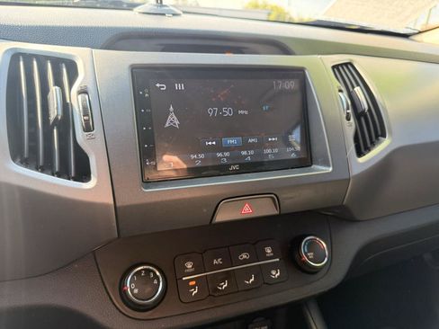 Used 2015 Kia Sportage LX AWD/4WD image 14