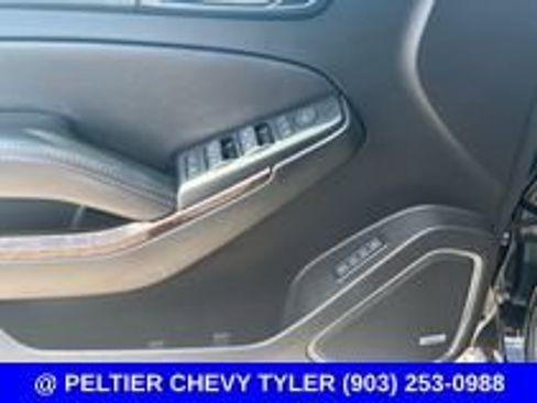 Used 2017 Chevrolet Tahoe LT RWD image 12