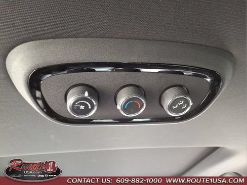 Used 2023 Dodge Durango R/T AWD/4WD image 27