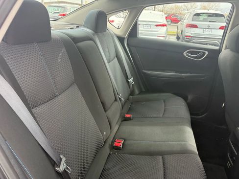 Used 2019 Nissan Sentra SR image 24