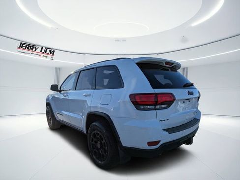 Used 2019 Jeep Grand Cherokee Trailhawk w/ Trailhawk Luxury Group image 5
