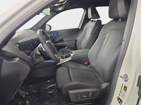Certified 2025 BMW X3 xDrive30i image 15