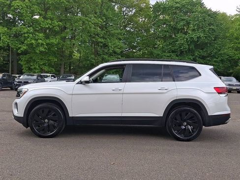 Certified 2026 Volkswagen Atlas SE w/ Panoramic Sunroof Package AWD/4WD image 6