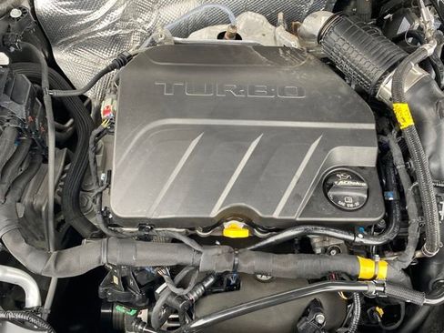 Used 2024 Buick Envista Avenir image 21