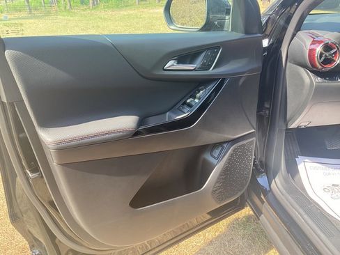 New 2026 Chevrolet Equinox RS w/ Convenience Package III FWD image 10