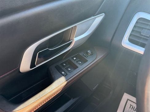 Used 2011 GMC Terrain SLT image 23