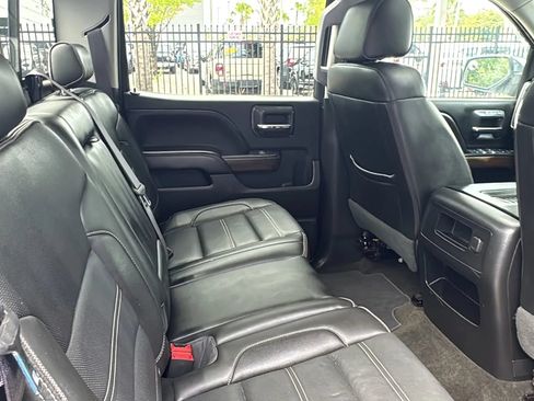 Used 2017 GMC Sierra 1500 Denali w/ Denali Ultimate Package AWD/4WD image 31