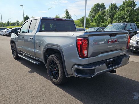Used 2025 GMC Sierra 1500 Elevation AWD/4WD image 3