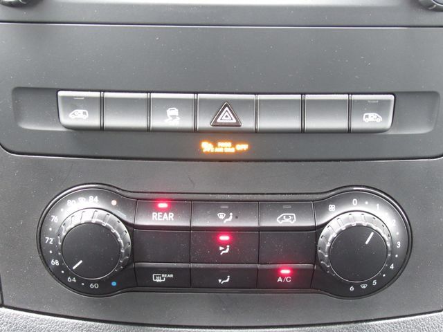 Used 2023 Mercedes-Benz Metris Passenger image 28