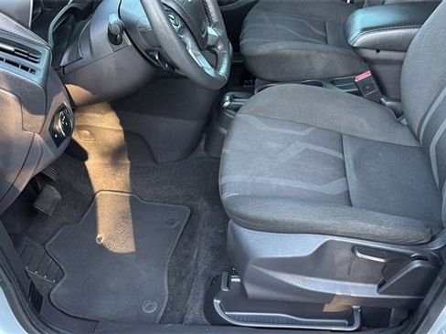 Used 2015 Ford Transit Connect XLT image 26