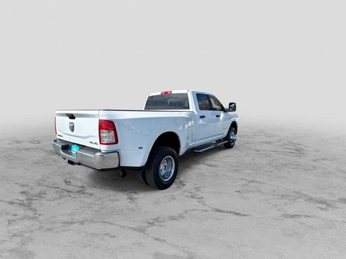 Certified 2023 RAM 3500 Big Horn w/ Level 1 Equipment Group AWD/4WD image 8