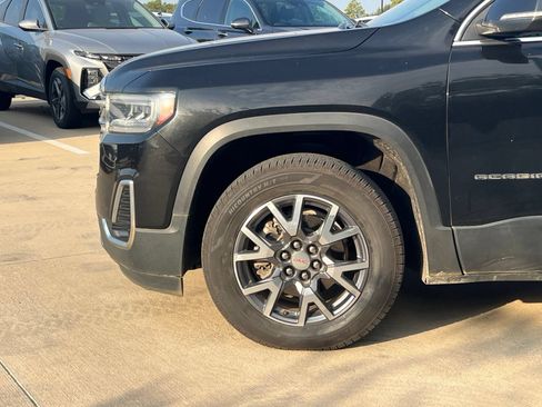 Used 2023 GMC Acadia SLT AWD/4WD image 8