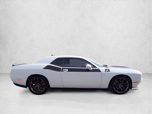 Used 2023 Dodge Challenger R/T w/ T/A Package image 5