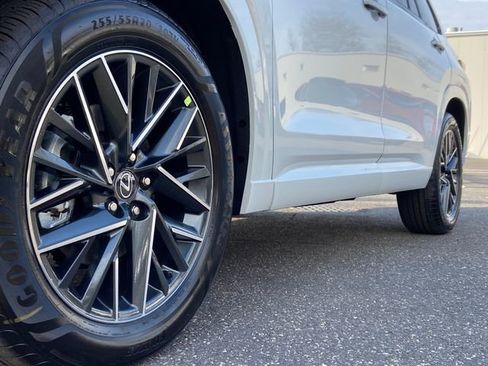 New 2026 Lexus TX 350 AWD image 9