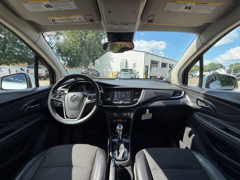 Used 2022 Buick Encore Preferred w/ Safety Package AWD/4WD image 26
