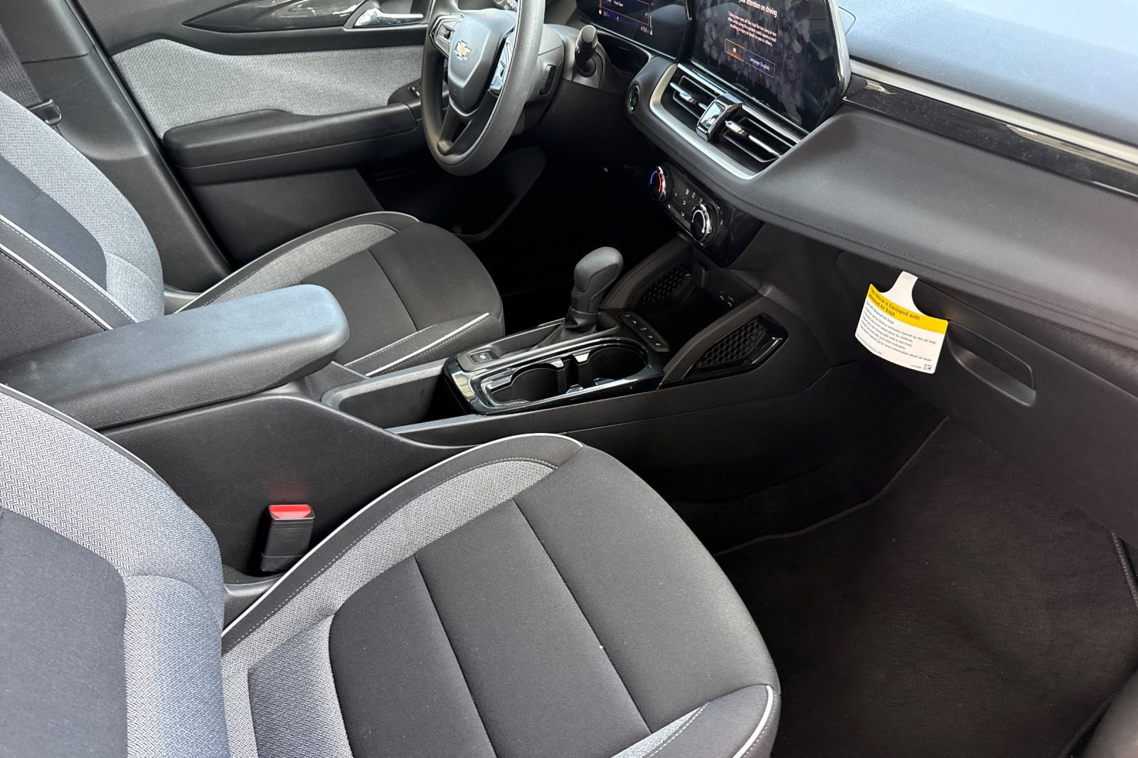 Used 2026 Chevrolet TrailBlazer LT w/ Driver Confidence Package FWD image 24