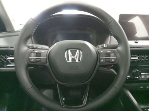 Used 2023 Honda Accord EX-L image 24