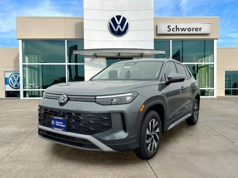 New 2026 Volkswagen Tiguan S image 14