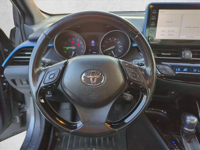 Used 2019 Toyota C-HR XLE FWD image 11